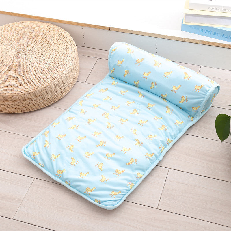 GraySnout Travel Cooling Mat — Portable Washable Ice Silk Pet Blanket